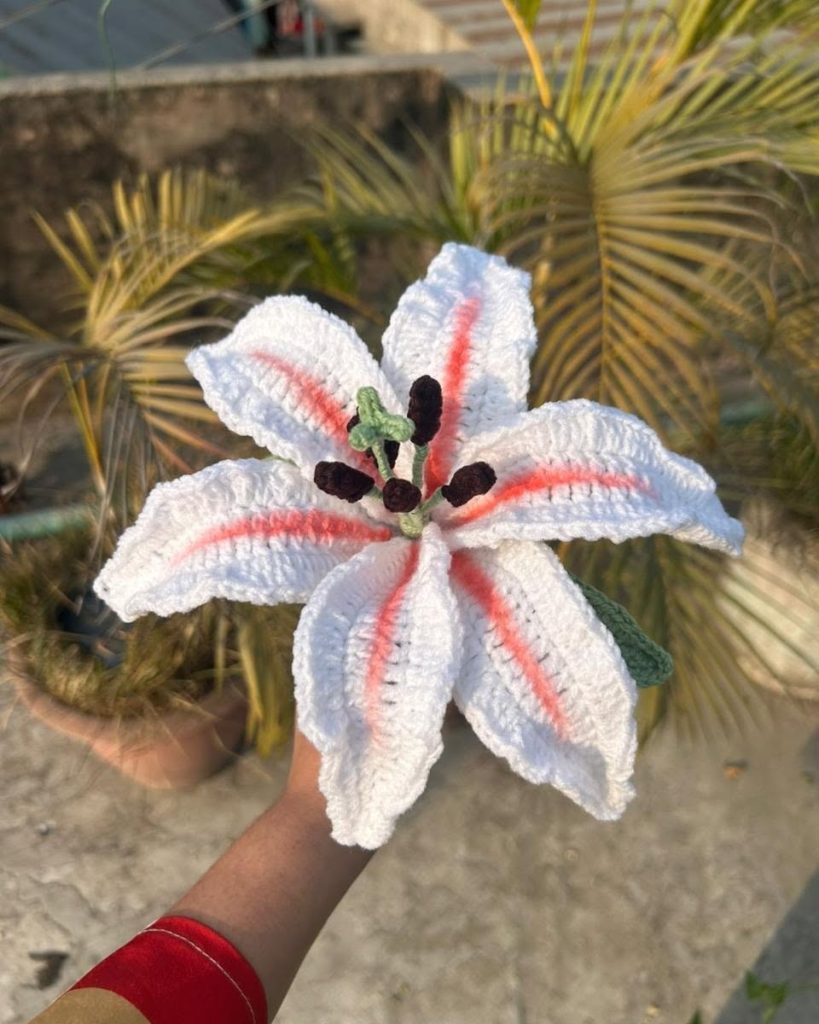 Handmade Crochet White Stargazer Lily Stem | Realistic Everlasting Flower for Home & Vase Decor