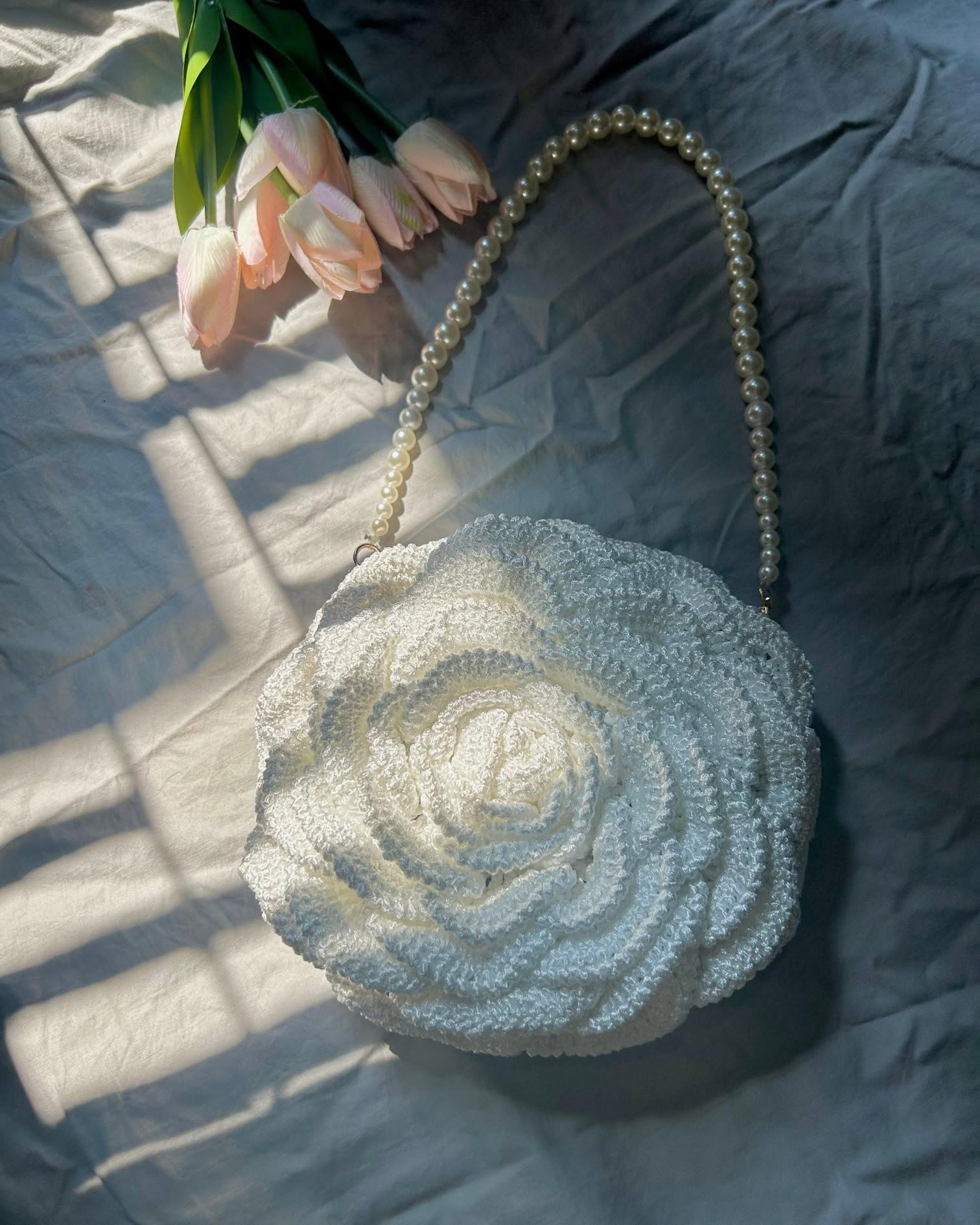 Handmade Crochet White Rose Shoulder Bag with Faux Pearl Strap