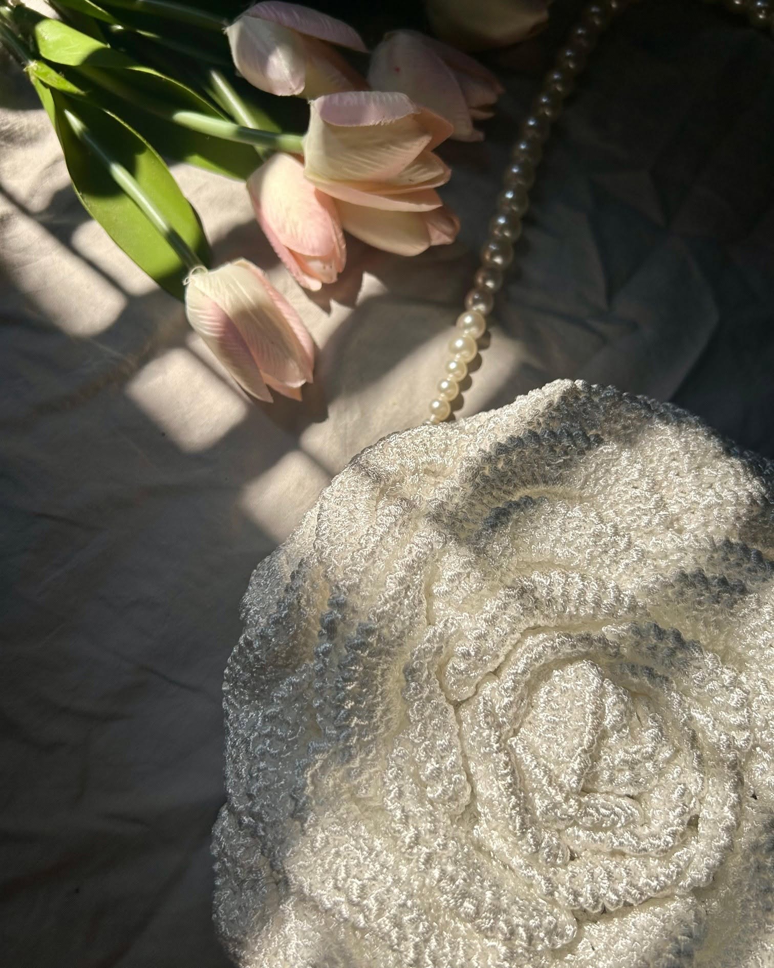 Handmade Crochet White Rose Shoulder Bag with Faux Pearl Strap - Image 2