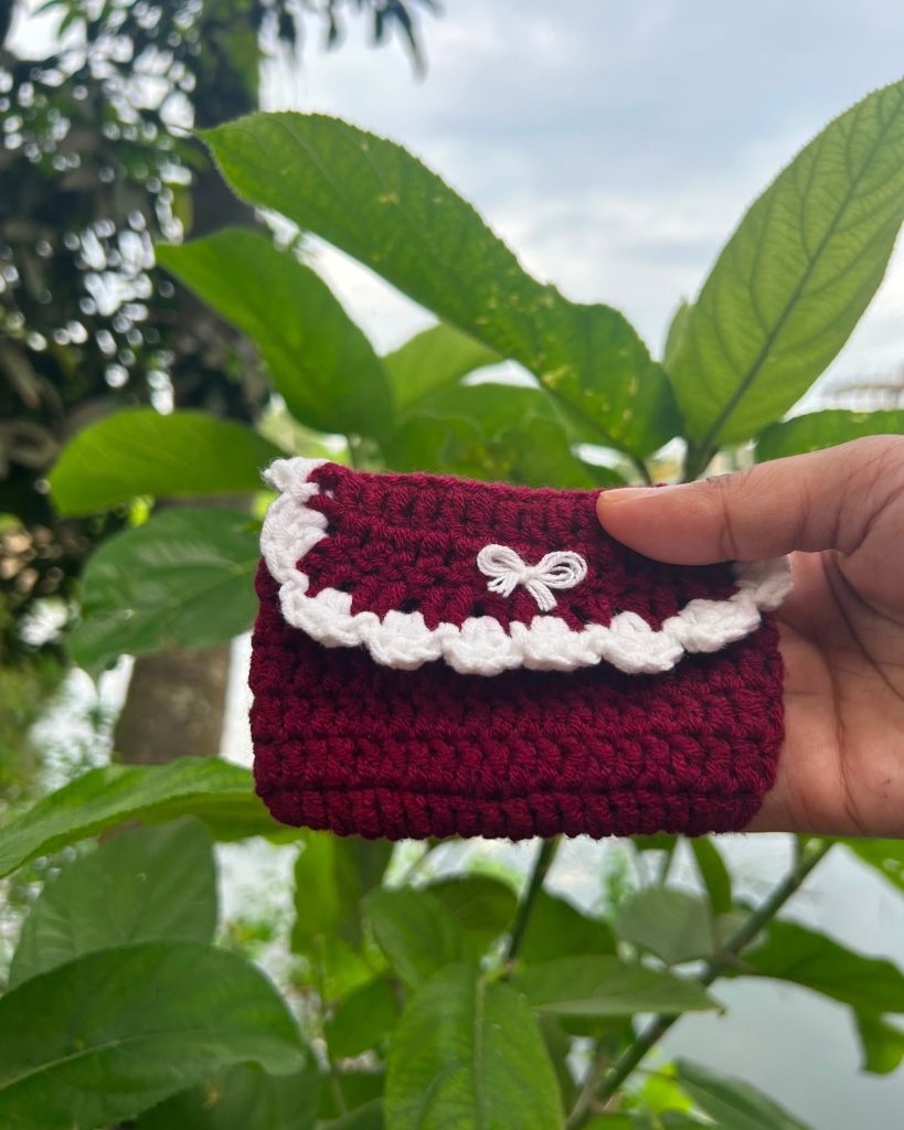 Handmade Crochet Burgundy Coin Purse with White Scalloped Trim & Bow Detail | Coquette Mini Wallet