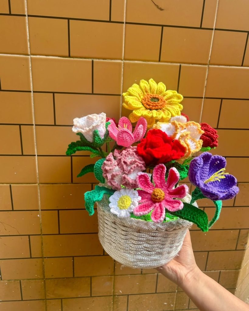 Handmade Crochet Flower Basket Arrangement – Everlasting Potted Mixed Floral Bouquet for Home Decor & Gifting
